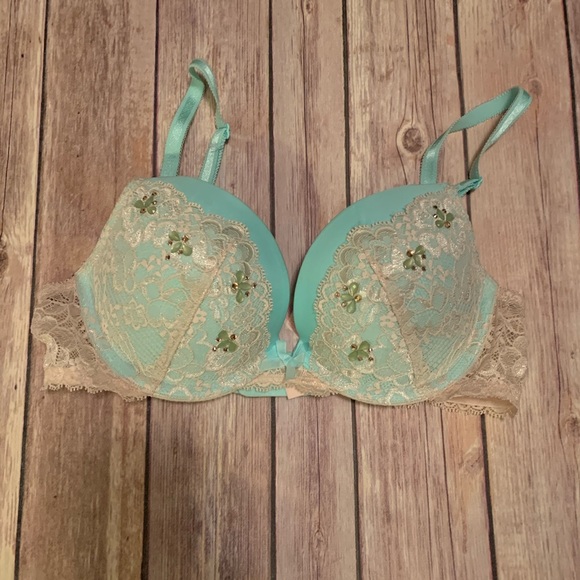 Victoria's Secret Other - VICTORIA SECRET BRA